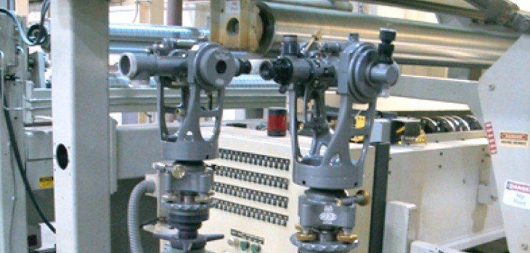 Paper Machines Optical Alignment