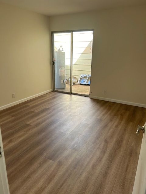 living room with engineered laminate flooring otay mesa
