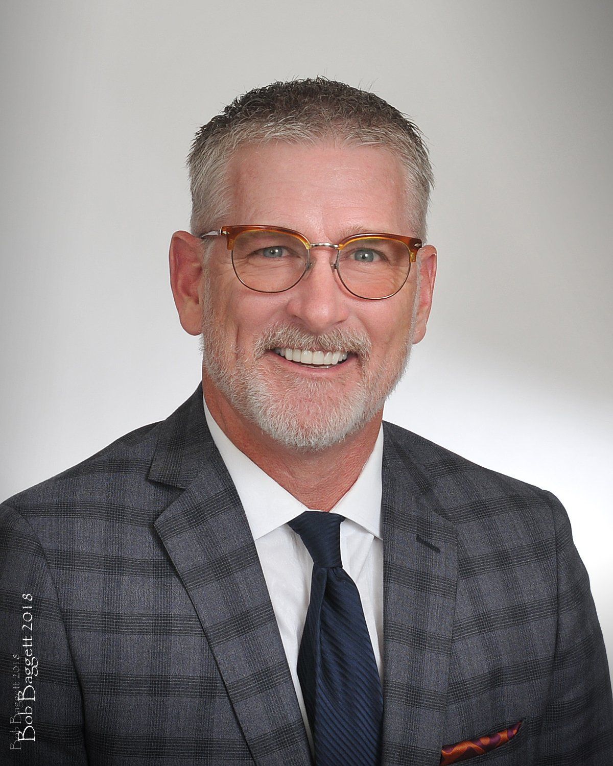 Pics — Corporate Head Shot Of An Old Man In Tampa, FL
