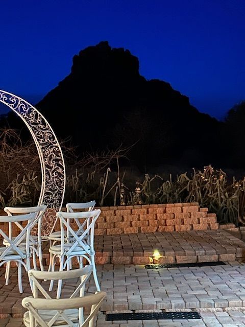 Bell Rock is the perfect backdrop, for your ceremony and reception.