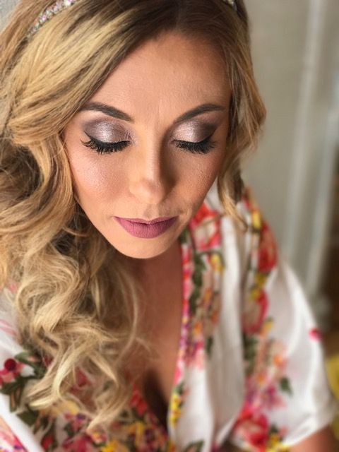 Women Washing Hair — Lafayette, LA  — Frederick Hair Studio