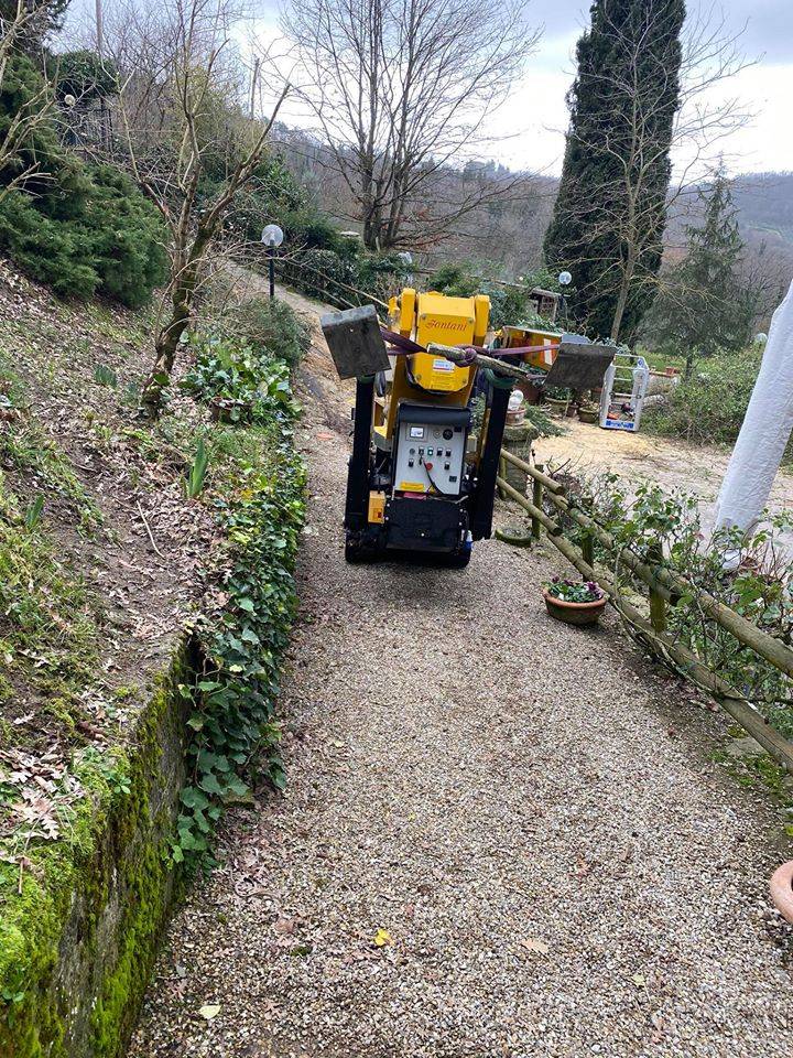 Piattaforma aerea per lavori agrari