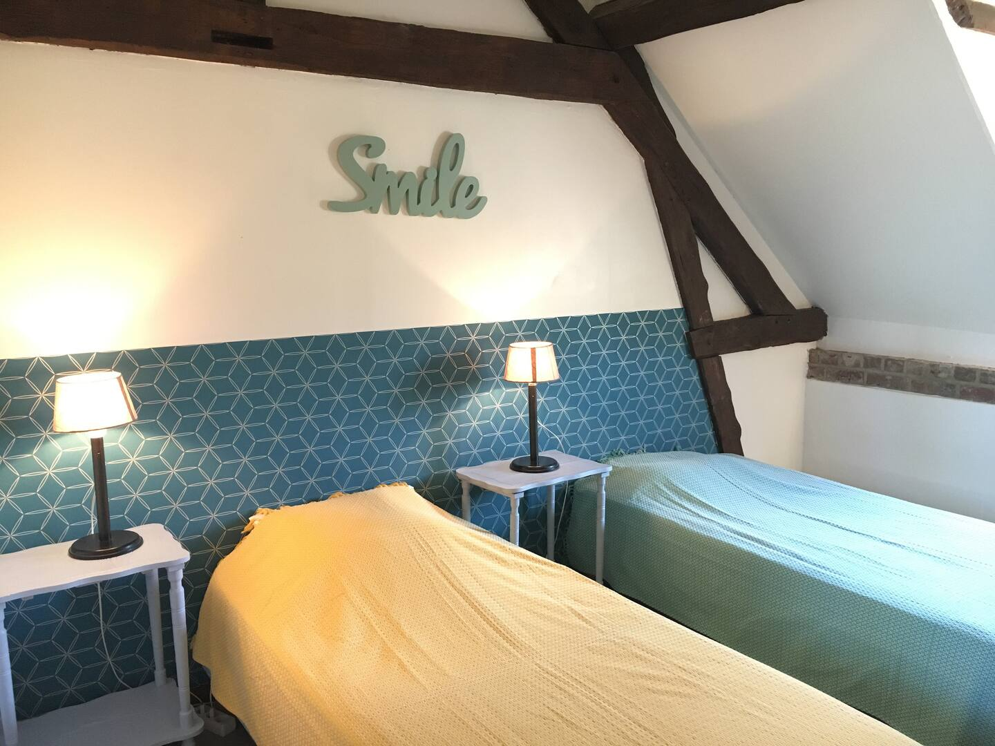 Chambre avec 2 lits simples