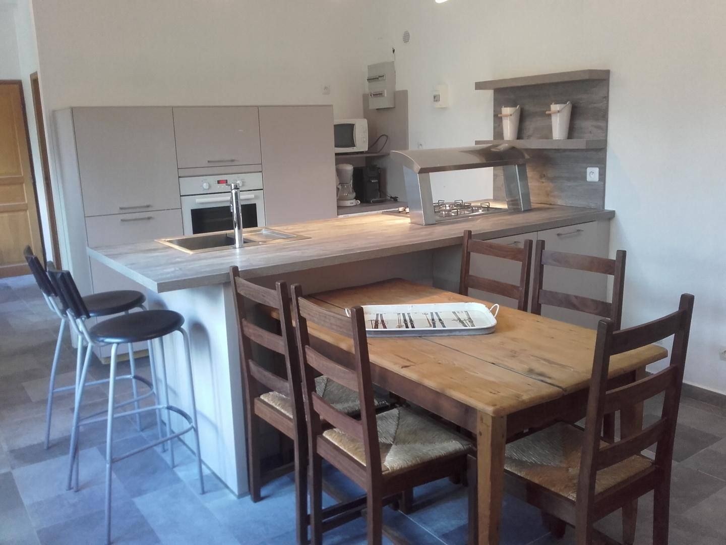 Gite à Etretat cuisine ouverte les noisettes