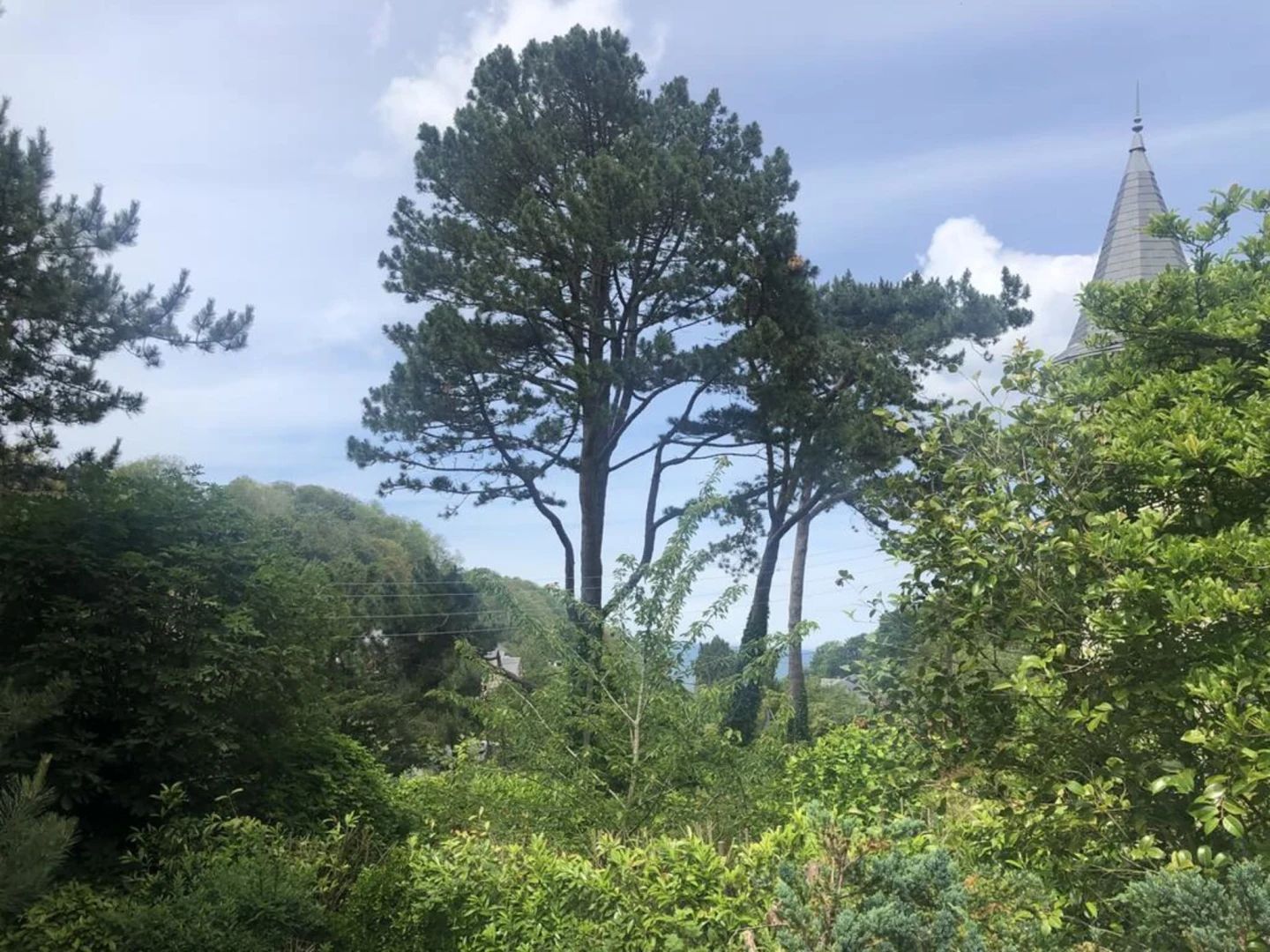 chalet des falaises gite fécamp vue intérieure et extérieure terrasse jardin canapé lits