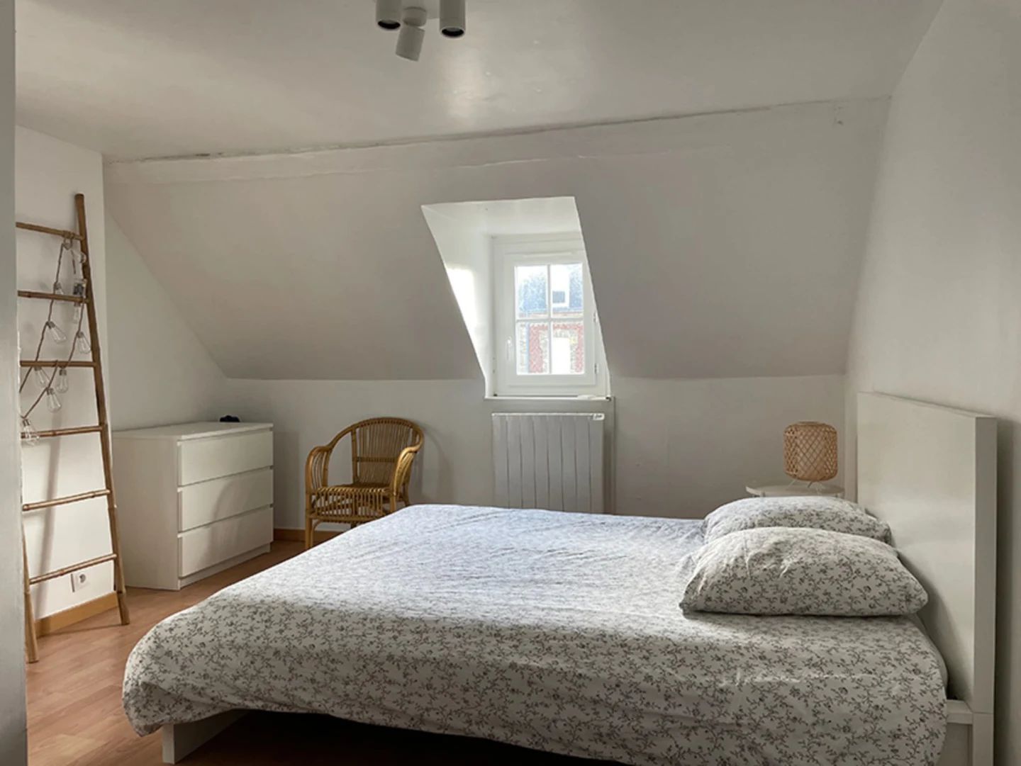 Gite centre etretat maison terrasse impasse salon chambres