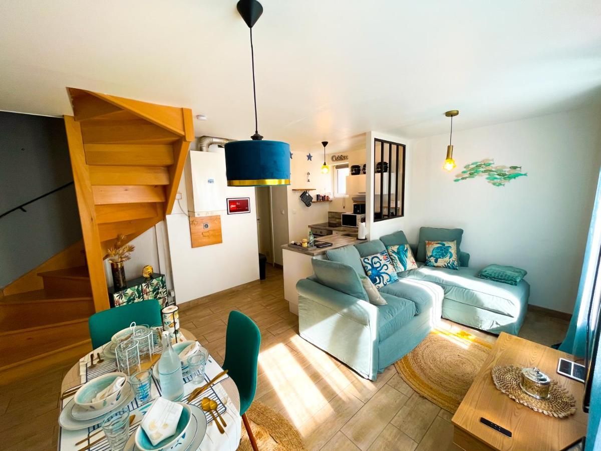 Vue du séjour salon Giulia House Fécamp