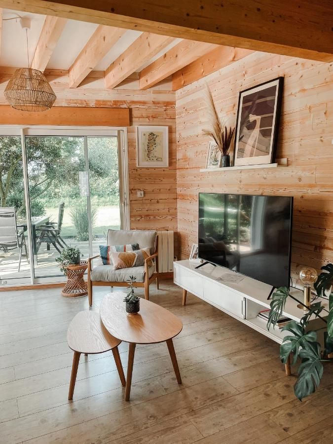 Salon avec vue extérieure du salon