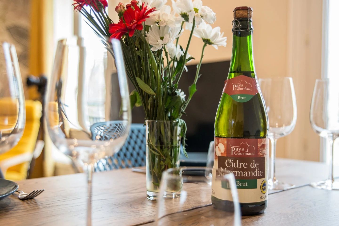 Gite le havre plein centre ville déco intérieure photos de la cuisine salon salle de bain