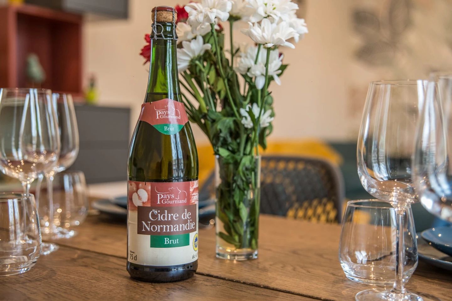 Gite le havre plein centre ville déco intérieure photos de la cuisine salon salle de bain