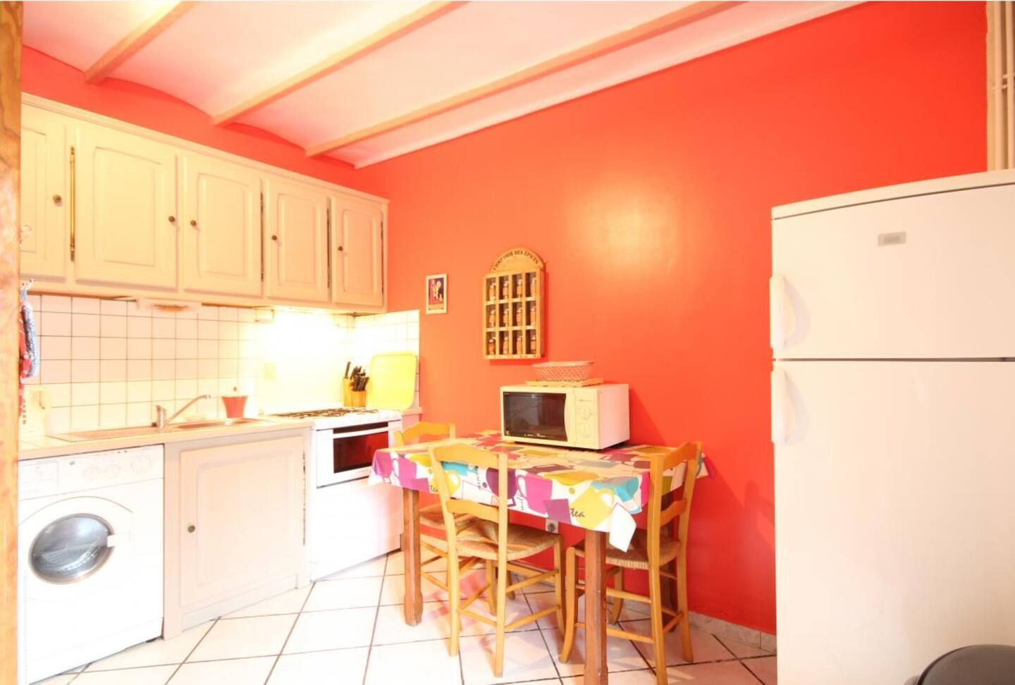 Cuisine et table à manger