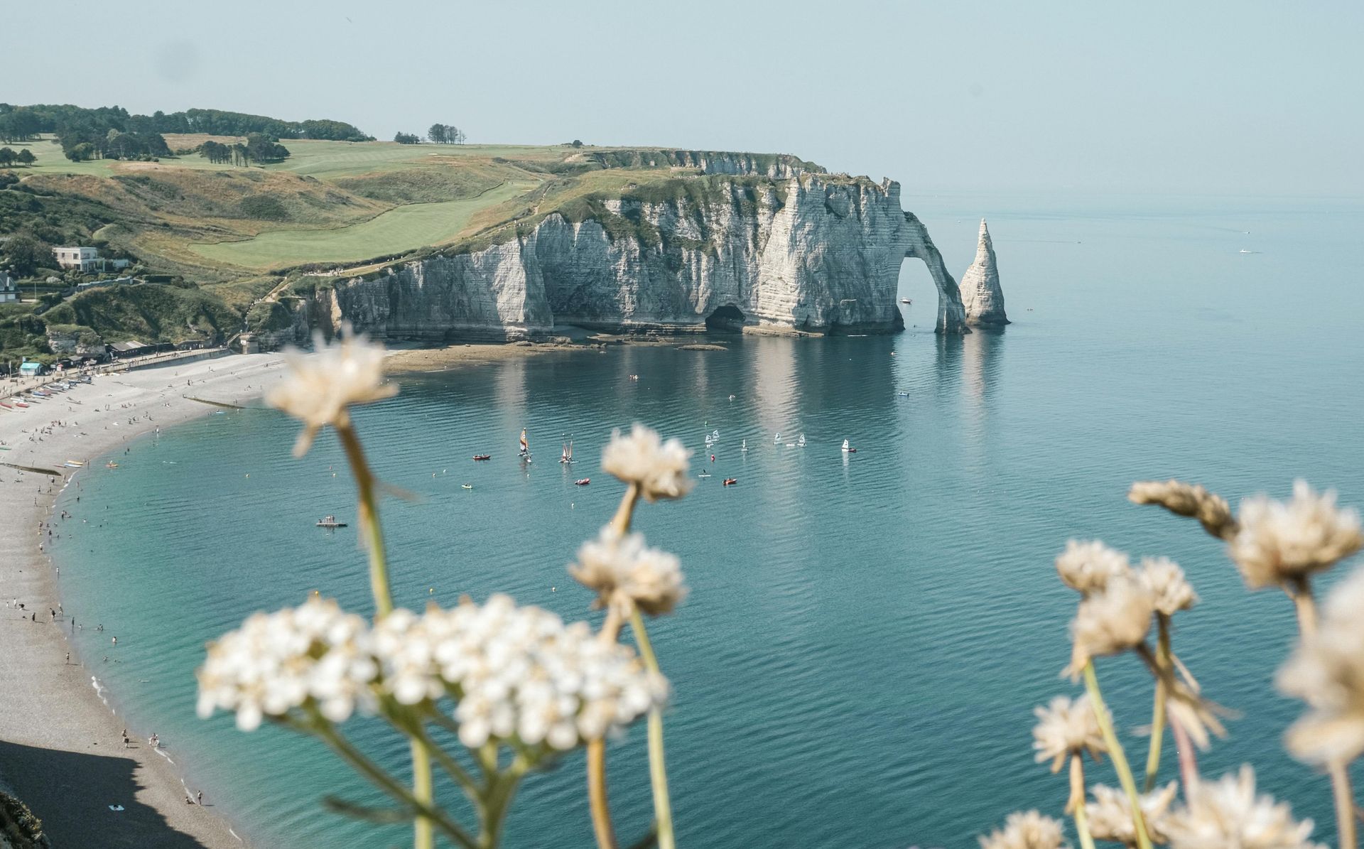 Jolie photo en haut des falaises d'Etretat