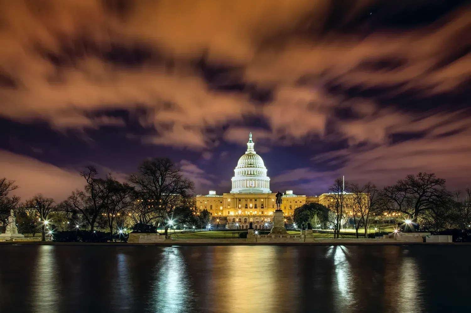Washington DC Red-Eye Express Bus Trip by Roller Coach & Tours, Inc.