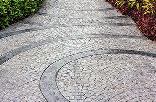 Beautiful sidewalk with plants - Constructions in Wheaton, IL