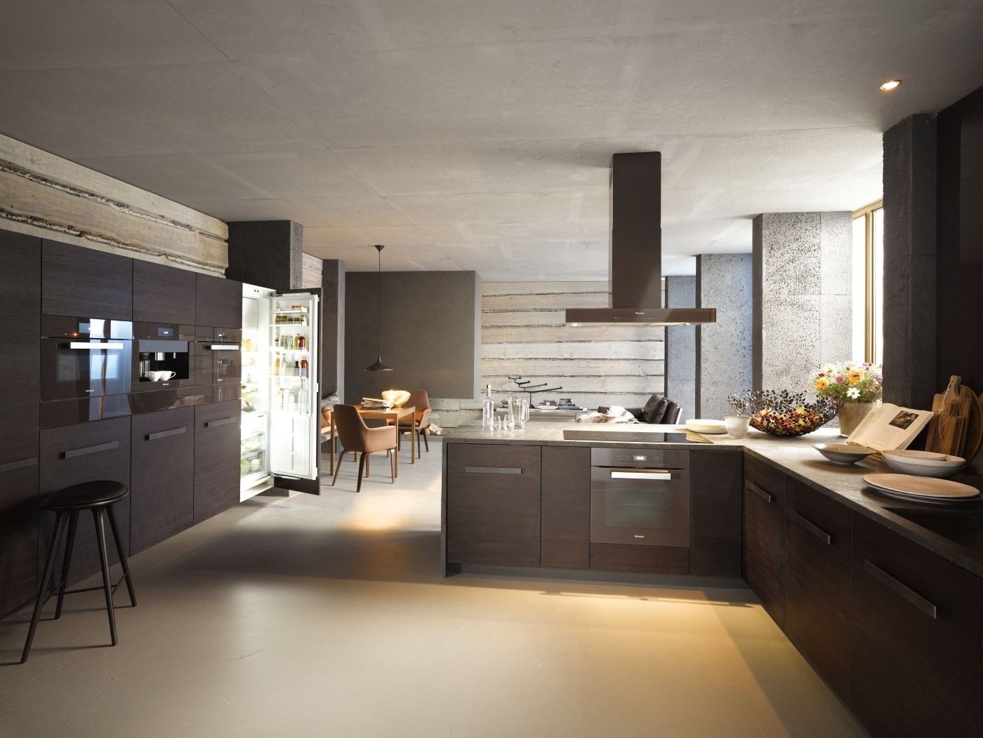 Maßküche, Einbauküche - vom Tischlermeister Möbel Galerie Neuhauser in Gerasdorf bei Wien