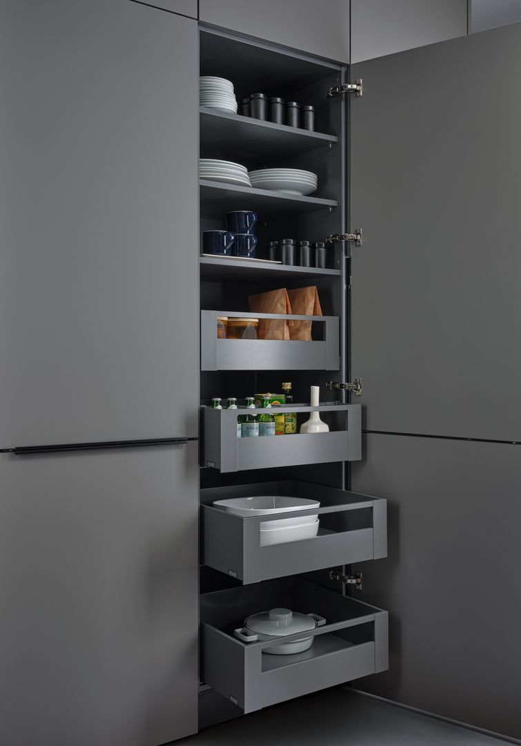 Maßküche, Einbauküche - Ordnungssysteme vom Tischlermeister Möbel Galerie Neuhauser in Gerasdorf bei Wien