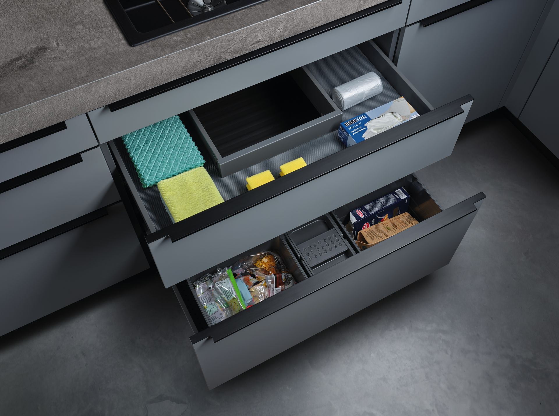 Maßküche, Einbauküche - Ordnungssysteme vom Tischlermeister Möbel Galerie Neuhauser in Gerasdorf bei Wien