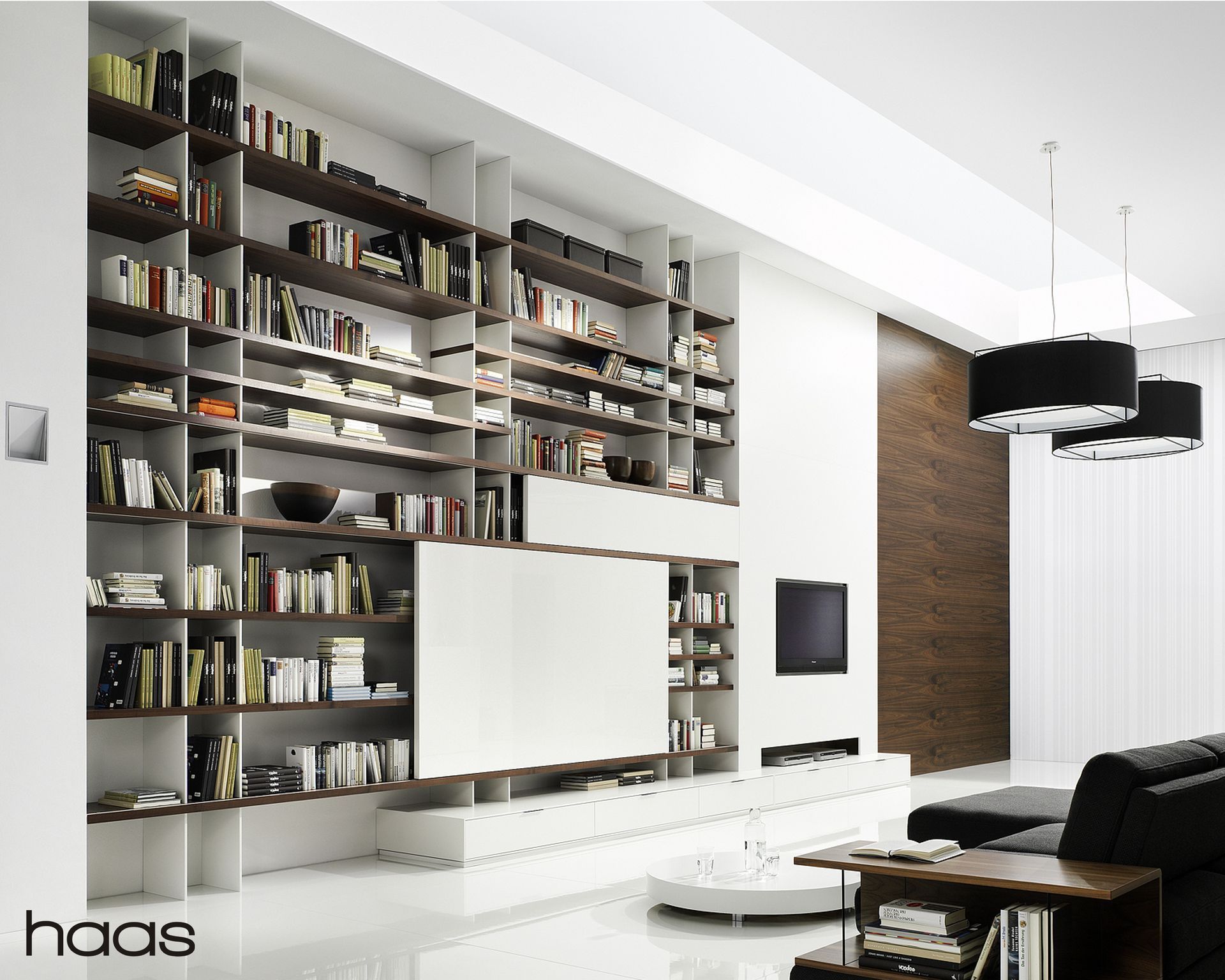 Haas Möbel bei Möbel Galerie Neuhauser in 2201 Gerasdorf bei Wien