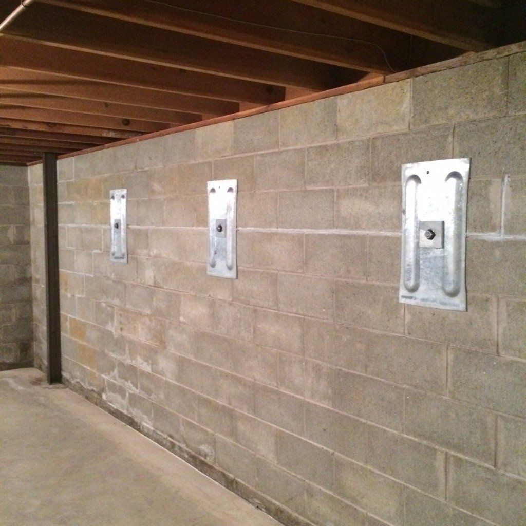 Concrete walls on Basement - Basement system in Bloomington, IL