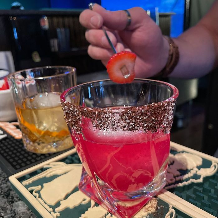 pink margarita cocktail