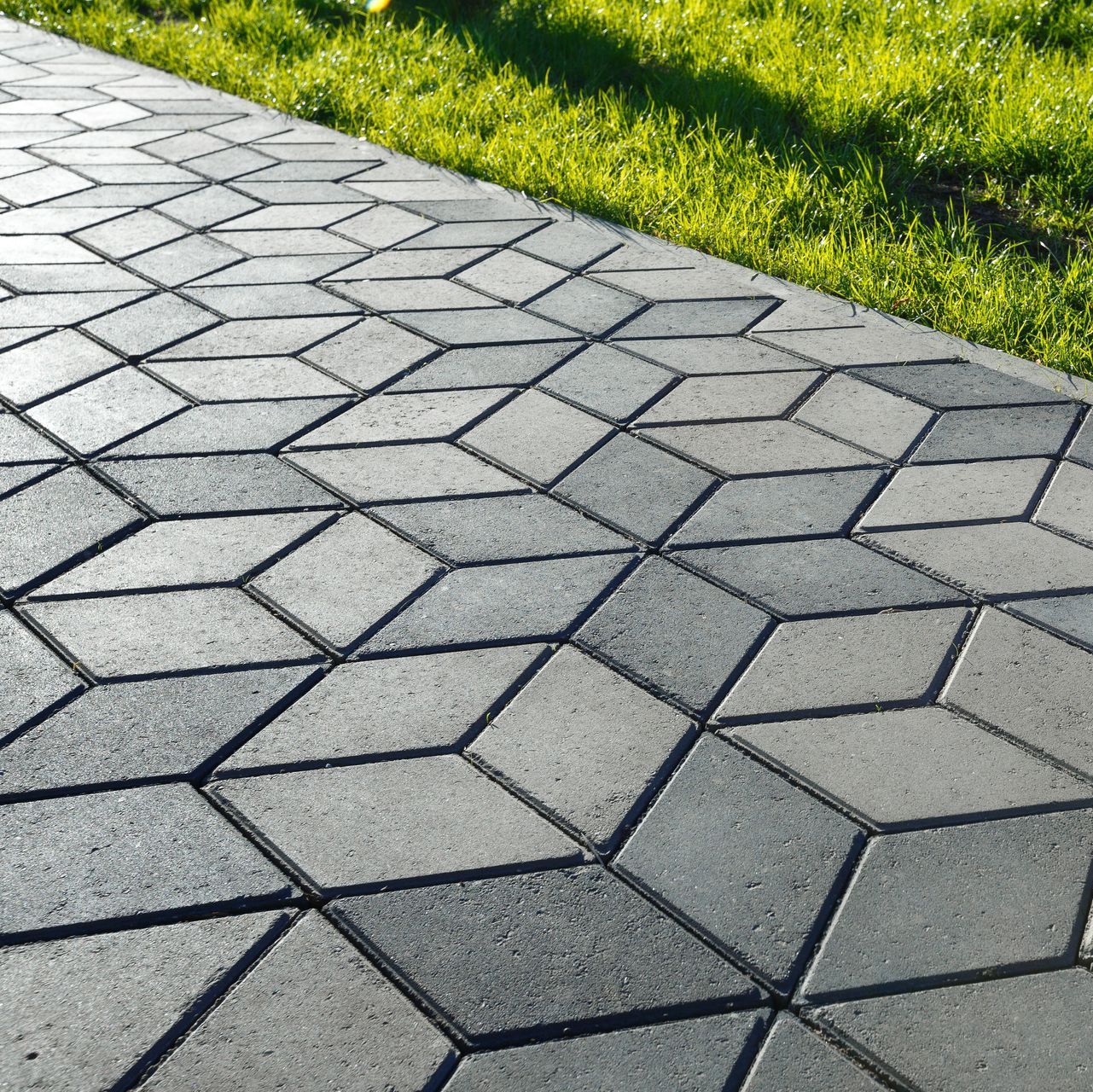 a paver with a geometric pattern on it