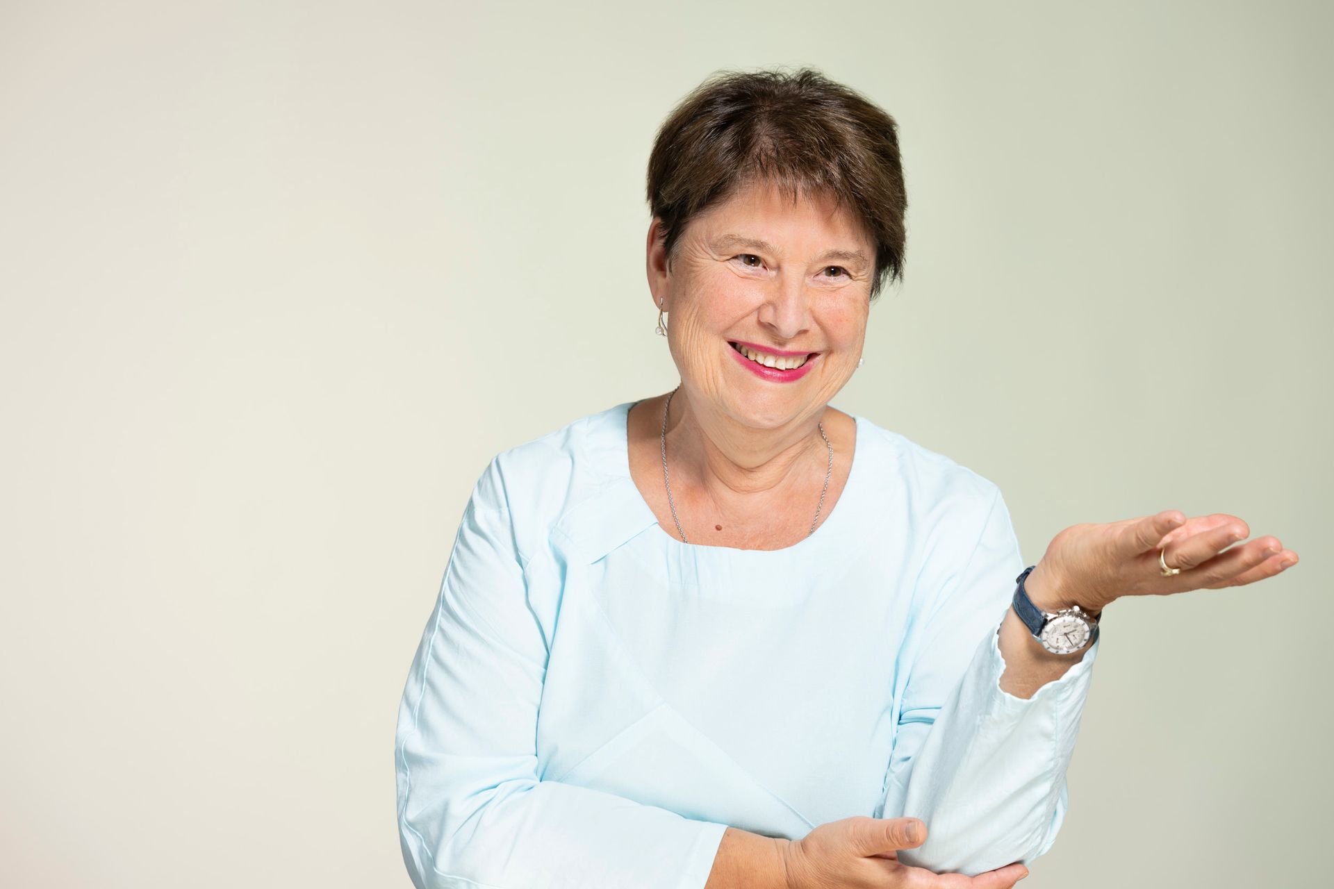 Esther Barandun Thealogin, TrauerCoach, Autorin, Abschiedsrednerin