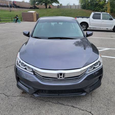 2017 HONDA ACCORD LX - image 10