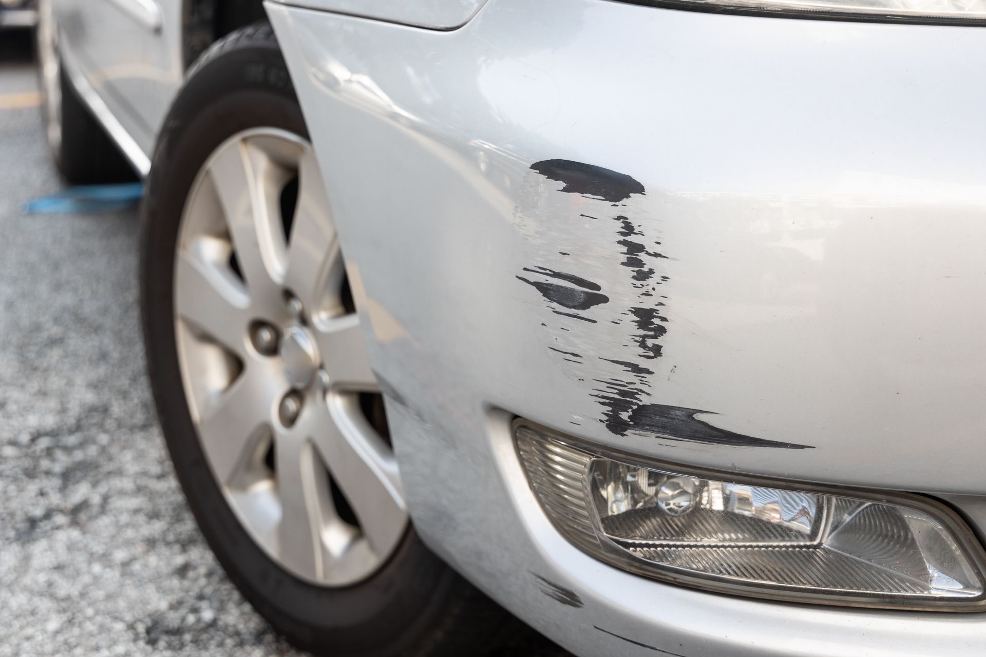 How To Avoid Collisions and Body Paint Damage On The Road | F & M Automotive Body & Repair
