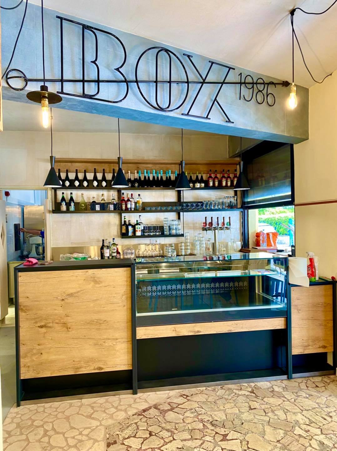 progettazione arredi locali