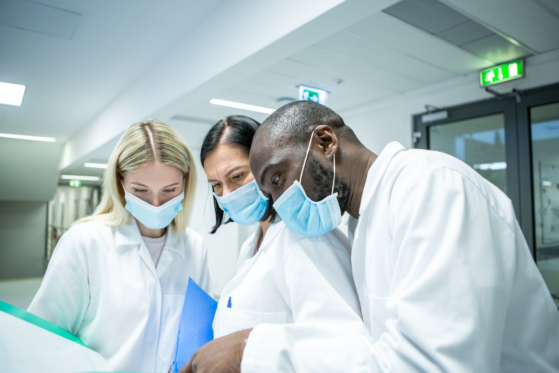 Medical Staff Discussing A Subject — Sylacauga, AL — Craddock Health Center