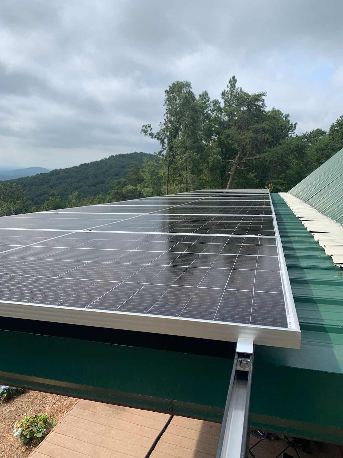 GenSpring Power's Off-Grid Energy Solution Is Perfect for Georgia Homeowners Living  Out in the Country
