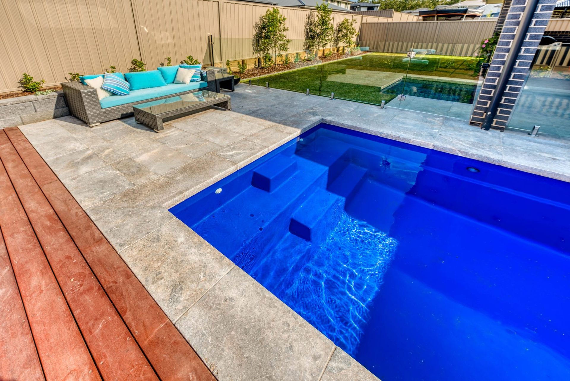 Classic Pool design by Masterbuilt Pools in Armidale NSW area