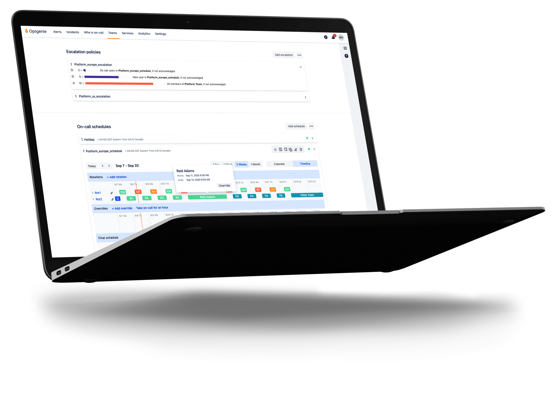 Um laptop está flutuando no ar sobre um fundo branco.