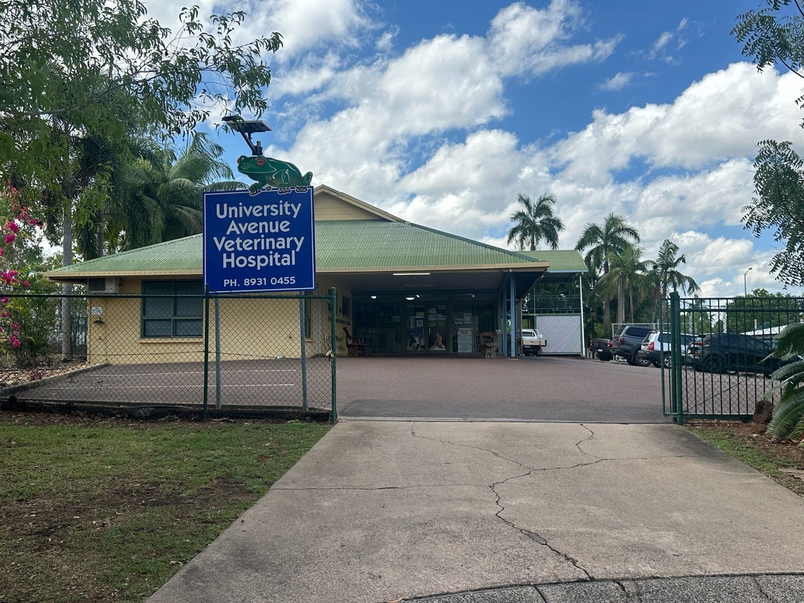 University Avenue Veterinary Hospital — University Avenue Veterinary Hospital in Durack, NT