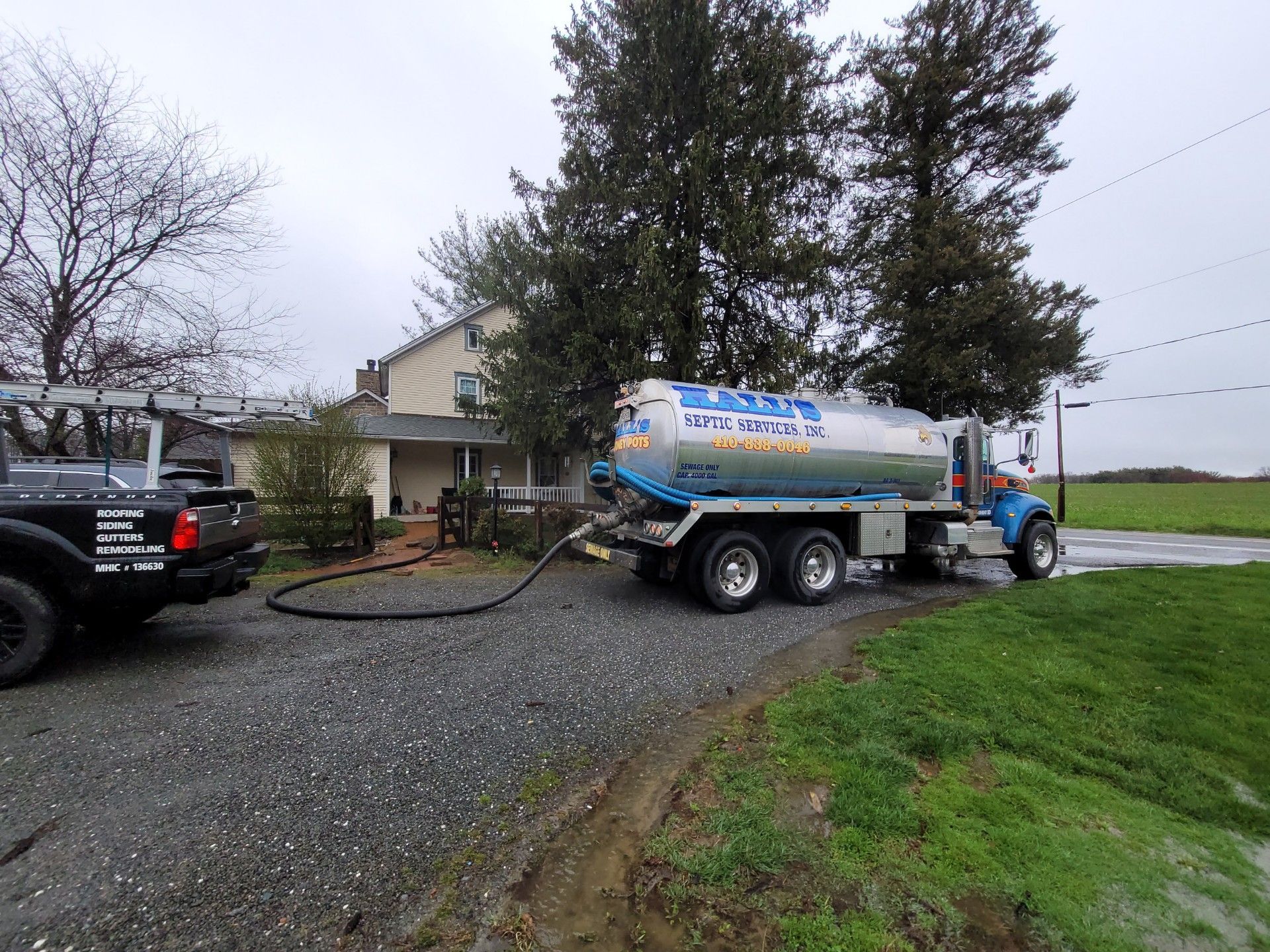 Hall's Septic Services 4