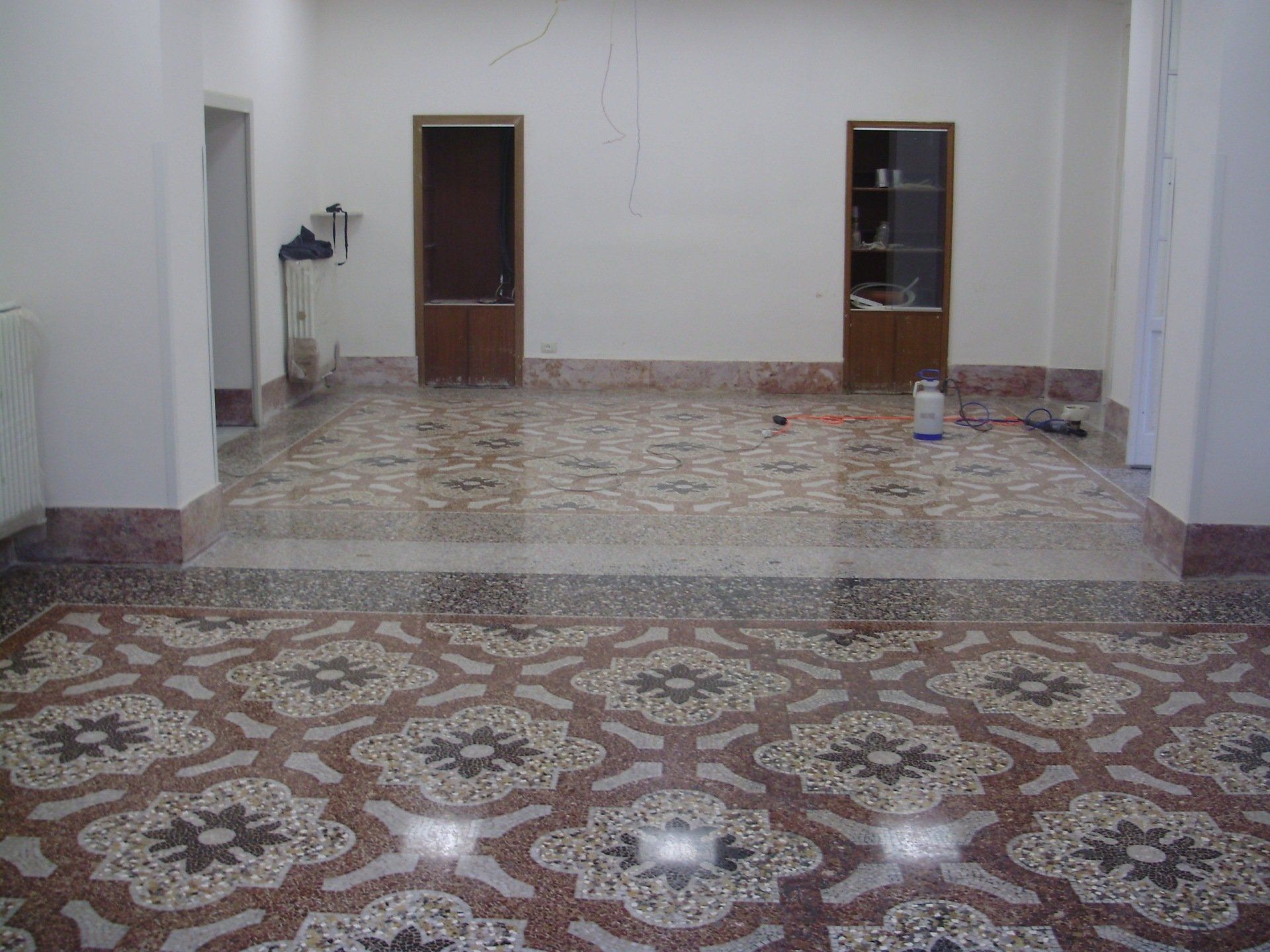 Pavimento con mosaico