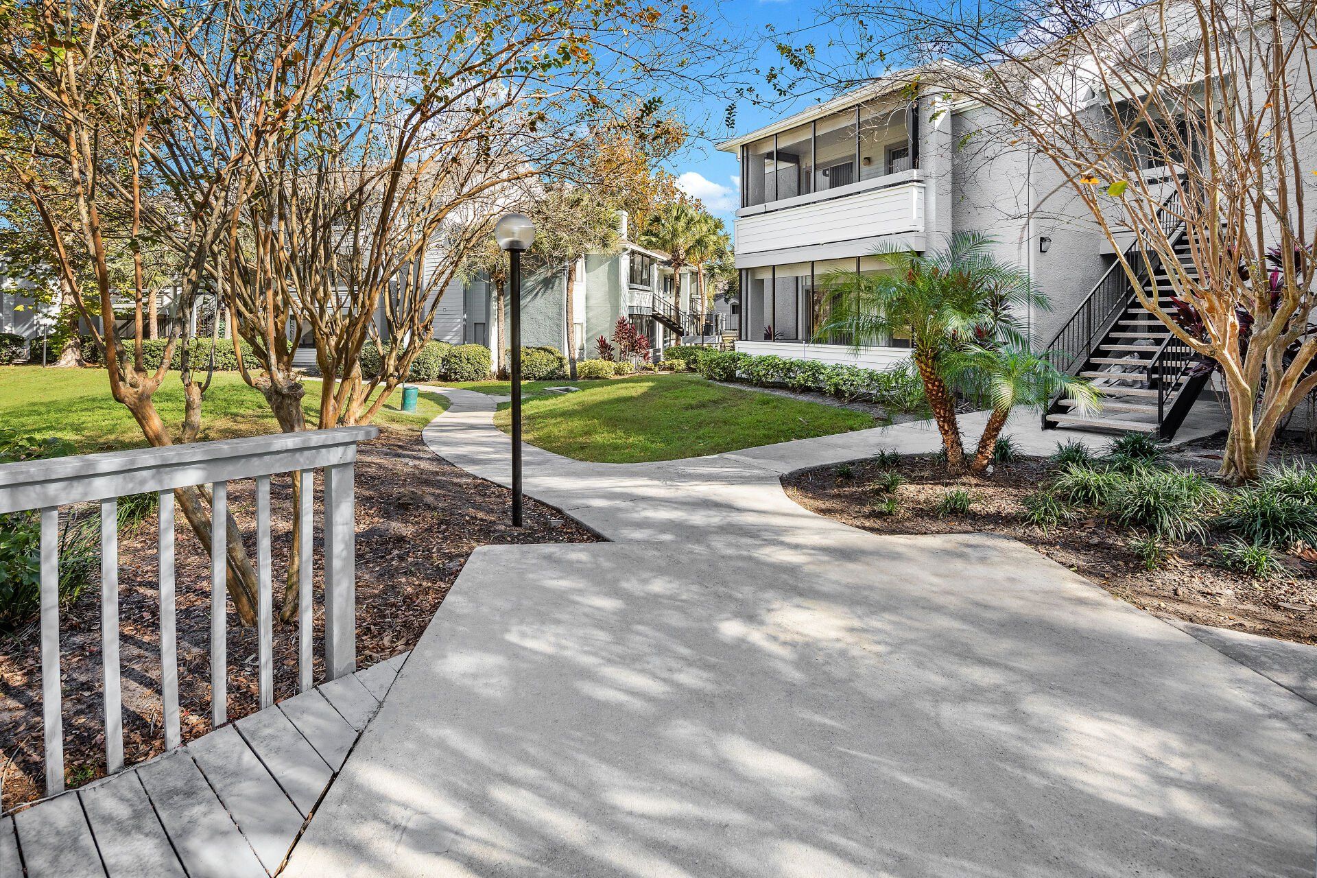 Walkway at 1801 Metrowest