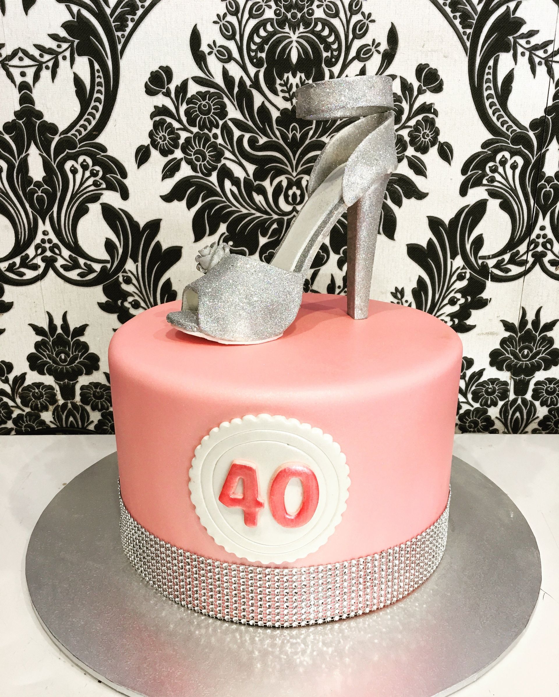custom pink stilleto cake
