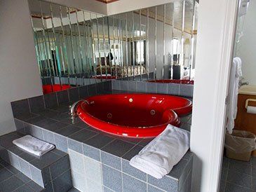 Red Heart Shaped Jacuzzi-Hotel-Pittsburgh, PA