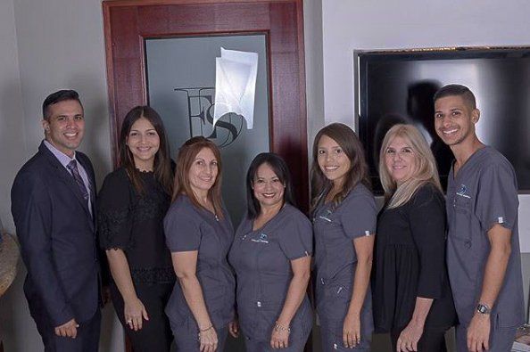 Dental Esthetic Solutions Puerto Rico Dr. Richard Canizares , Dra. Marlene Rivera