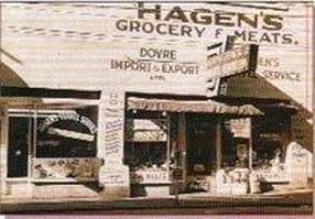 A black and white photo of hagen 's grocery and meats.