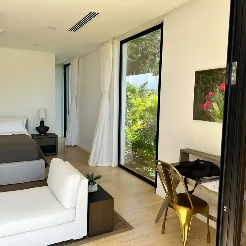 Cortizo 4900 window