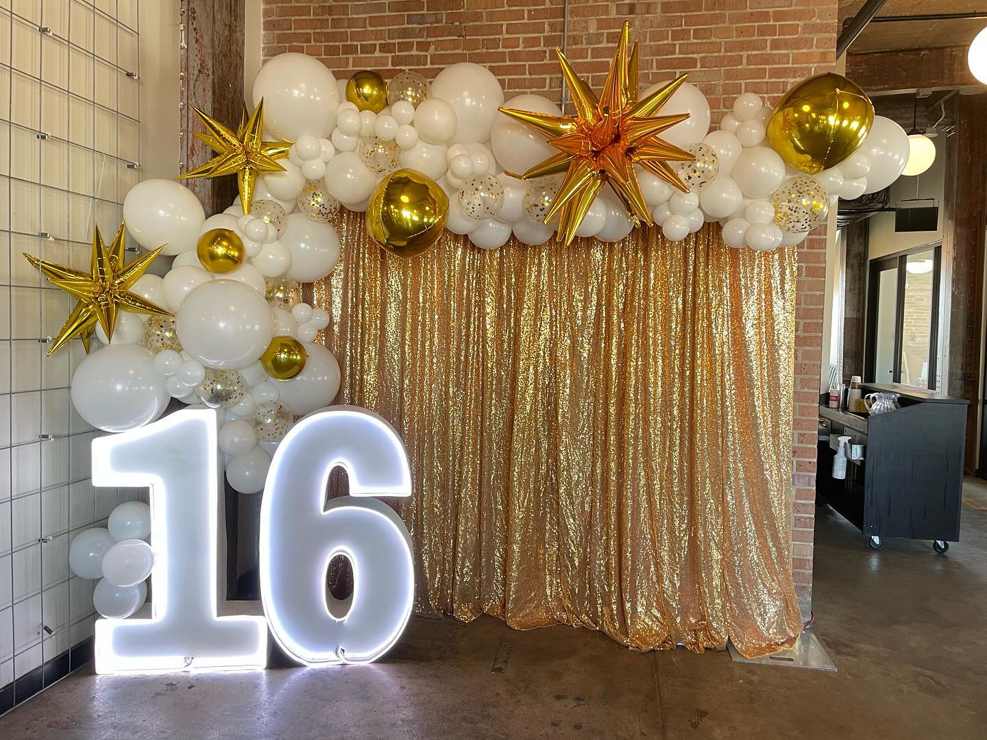 Glowing LED Number marquees for rent