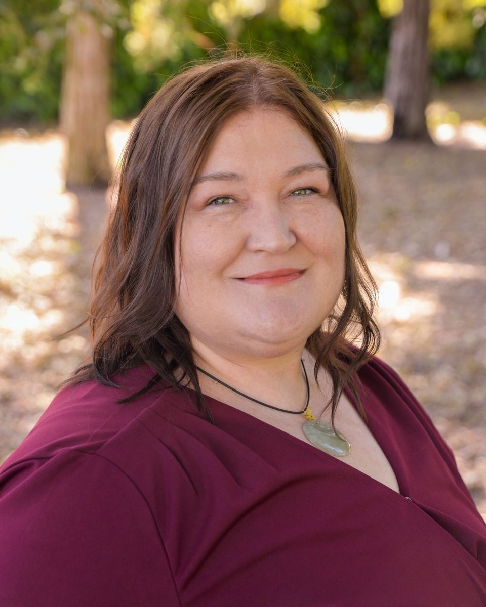 Amanda M. Jarratt headshot image