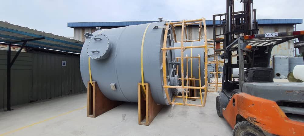 Fiberglass (FRP) Chemical Process Tank