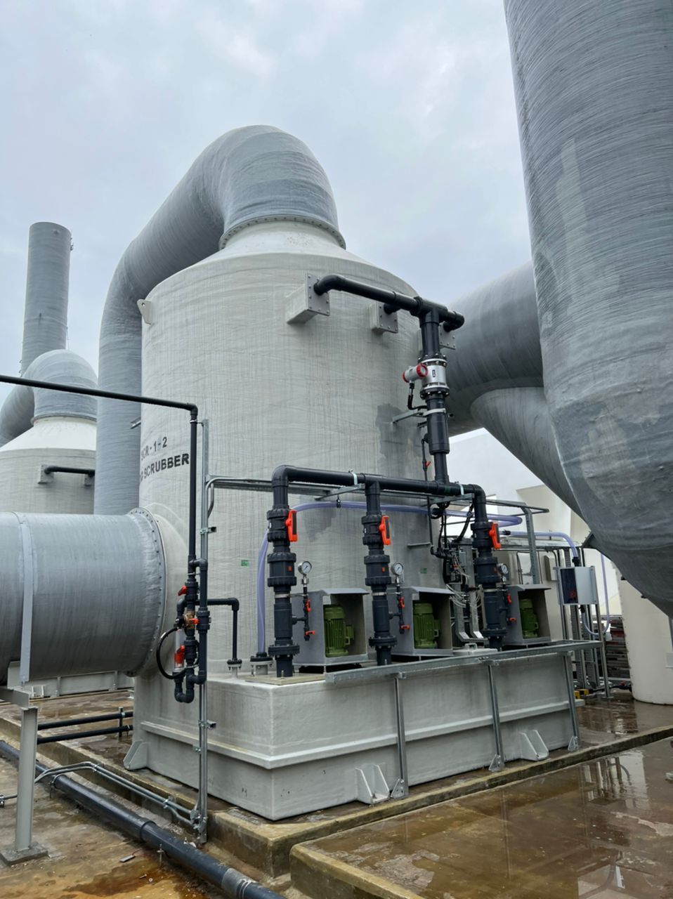 Fiberglass (FRP) Scrubber System