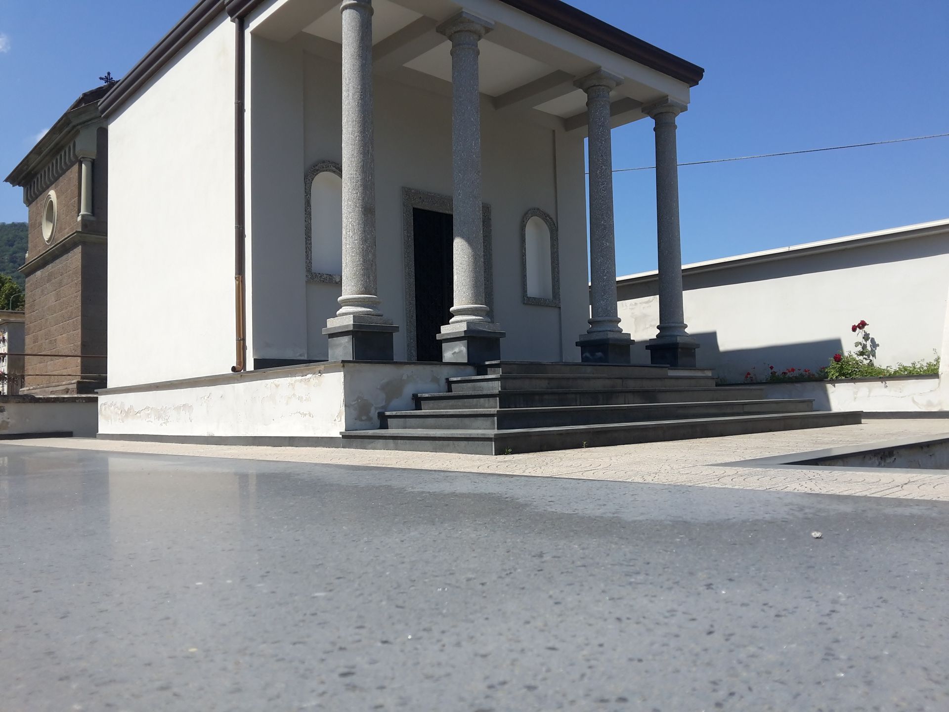 Lavori cimiteriali in marmo