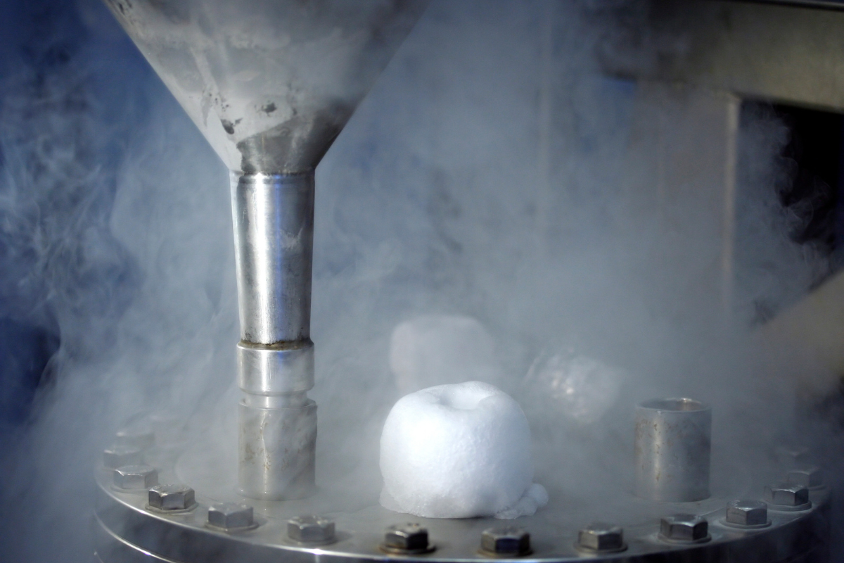 Cryogenically ground rubber