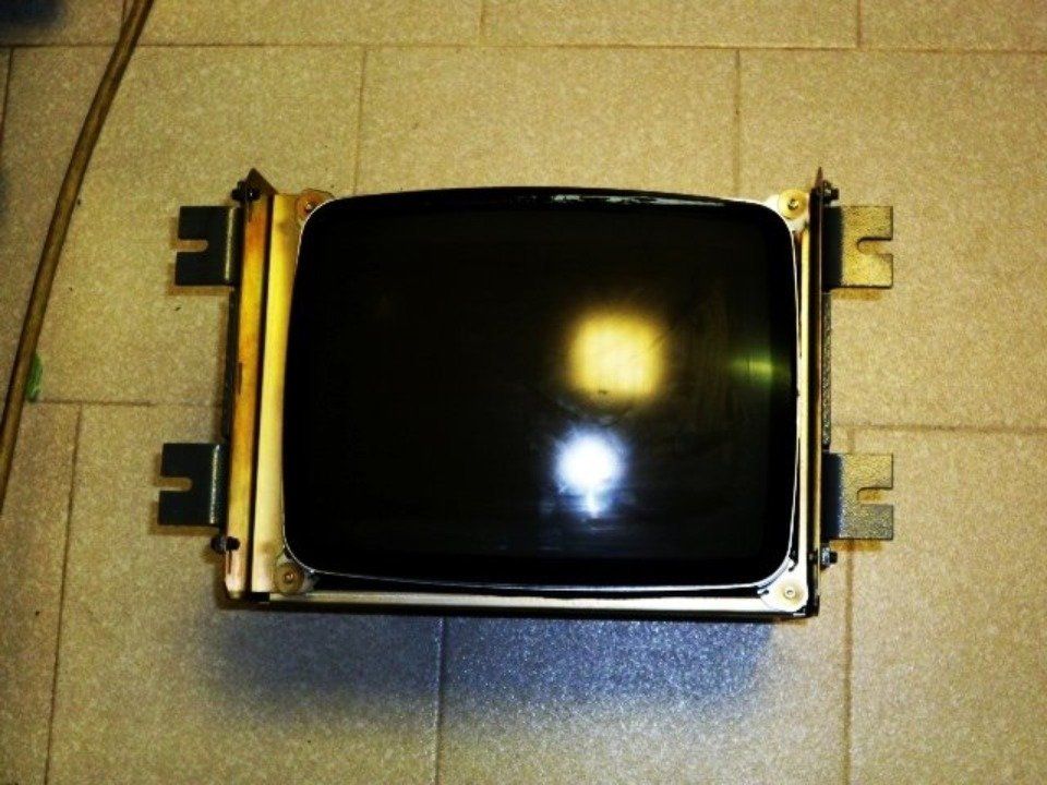 intervento su un monitor obsoleto