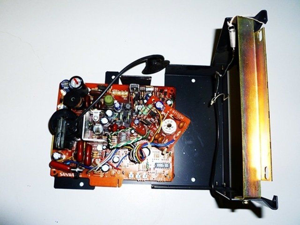 riparazione monitor obsoleto